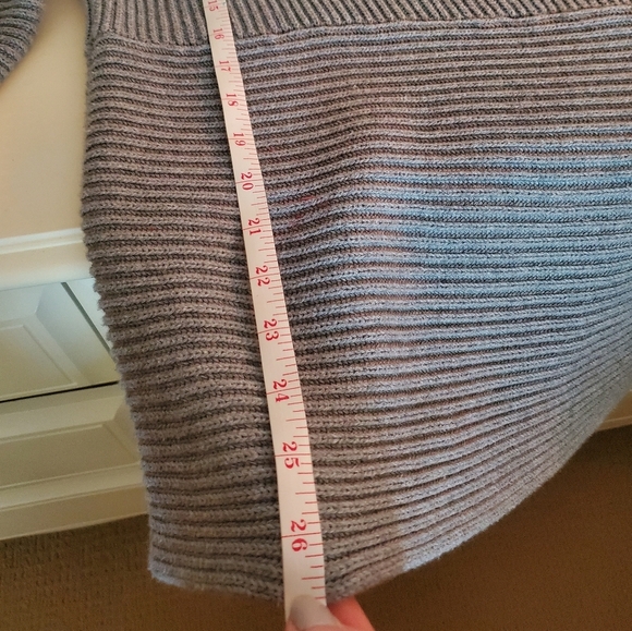 cotton Vince Camuto grey asymmetrical sweater - Picture 3 of 14